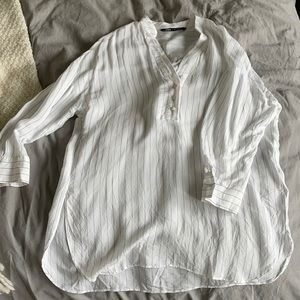 Zara White Pinstriped Blouse